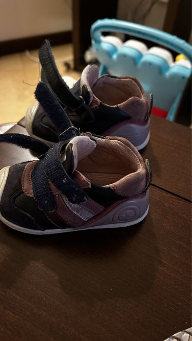 Бебешки обувки биомеханика 19 номер