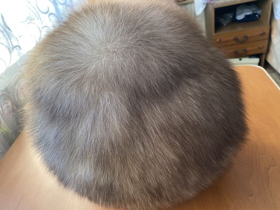 Песцовая женская  шапка обманка