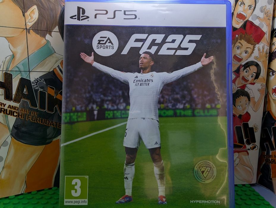 Игра FC25 на PS5