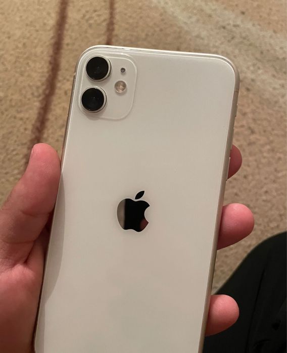 Айфон 11 в отличном состоянии