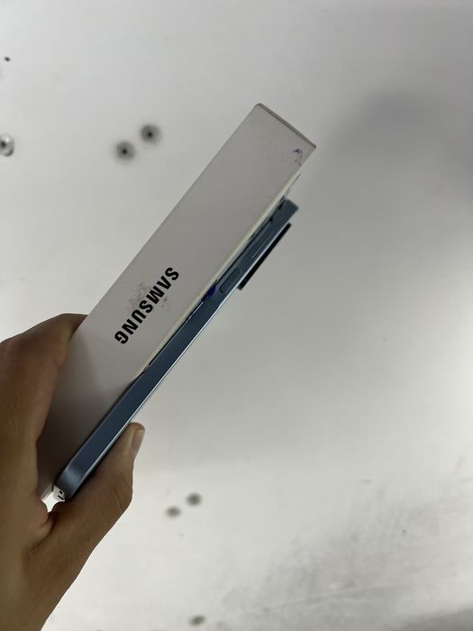 Samsung a17 ideal