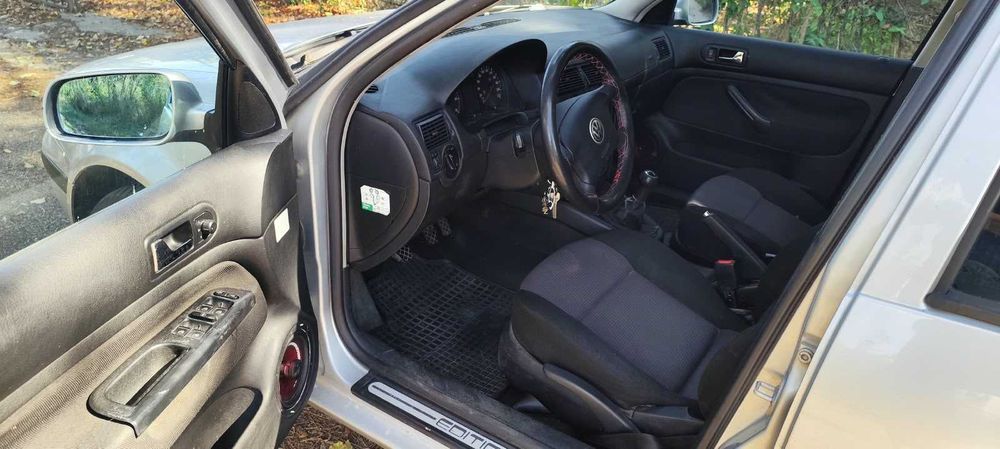 VOLKSWAGEN Golf 2001 — imagine 5