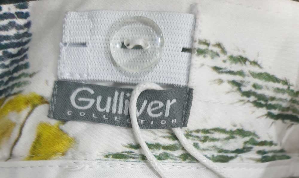 Костюм новый с этикеткой.