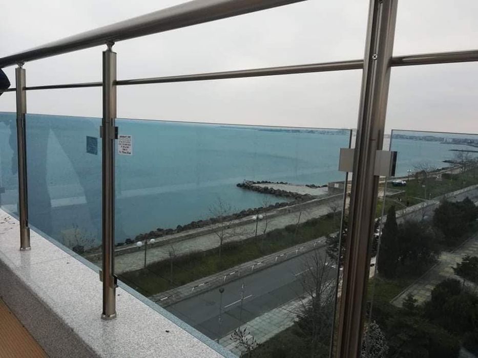 Алуминиеви и стъклени парапети – изработка и монтаж | Високо качество