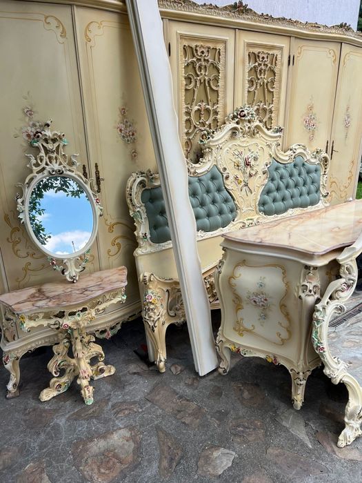 Dormitor stil Baroc Venetian cu blaturi marmură