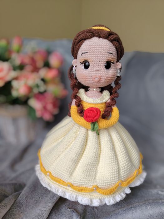 Păpușica croșetată