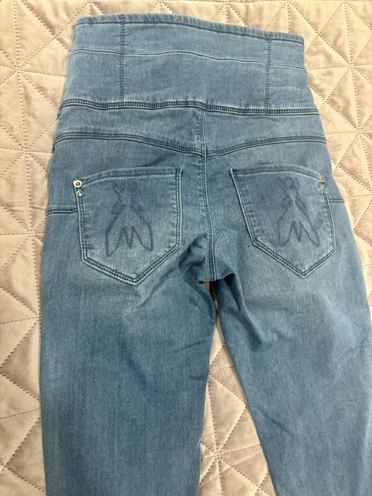 Дънки Patrizia Pepe