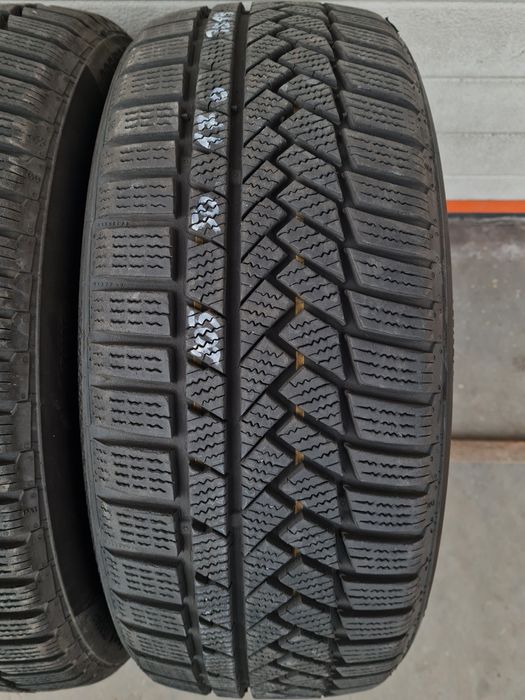 Зимни гуми 2 броя CONTINENTAL WinterContact TS850P 205 50 R17 дот 3819