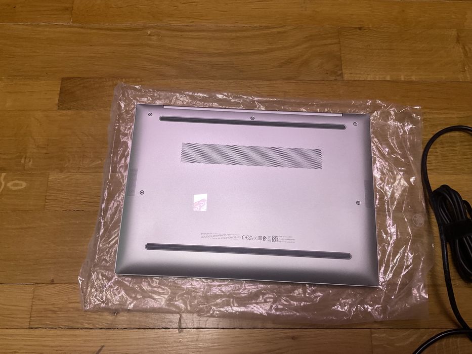 Hp eliteBook 845 gen 11 -32 gb Ram -256 SSD nou