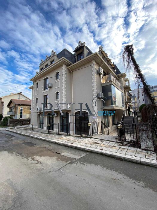 Продава се Двустаен апартамент в Варна, Виница - 70 кв.м за 1093 €/кв.м - Снимка #13