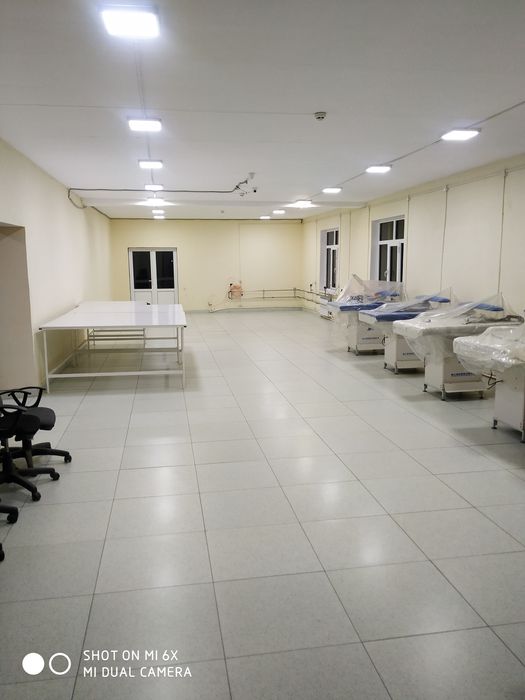 Кибрай тумани Ботаника м.ф.й да ишлаб чикариш биноси сотилади