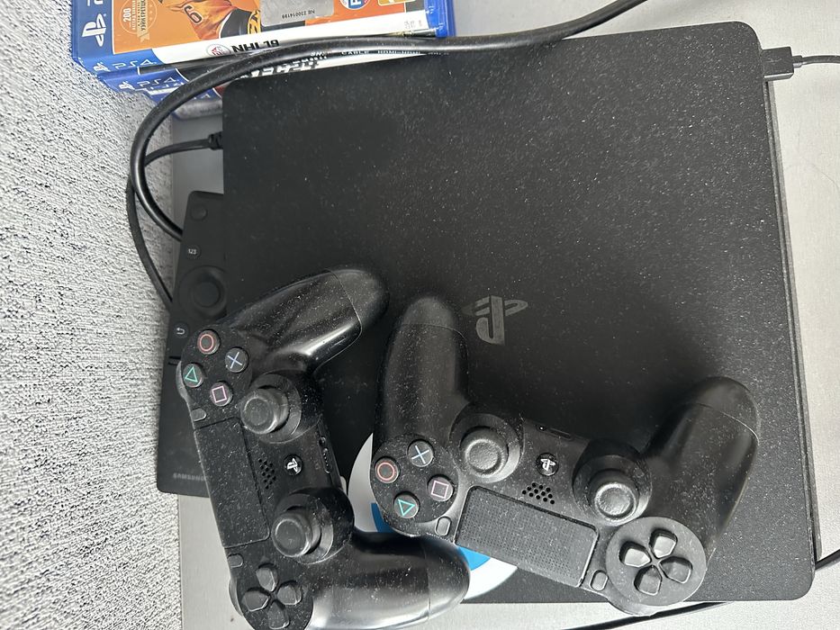Руль Logitech g 923 + ps4