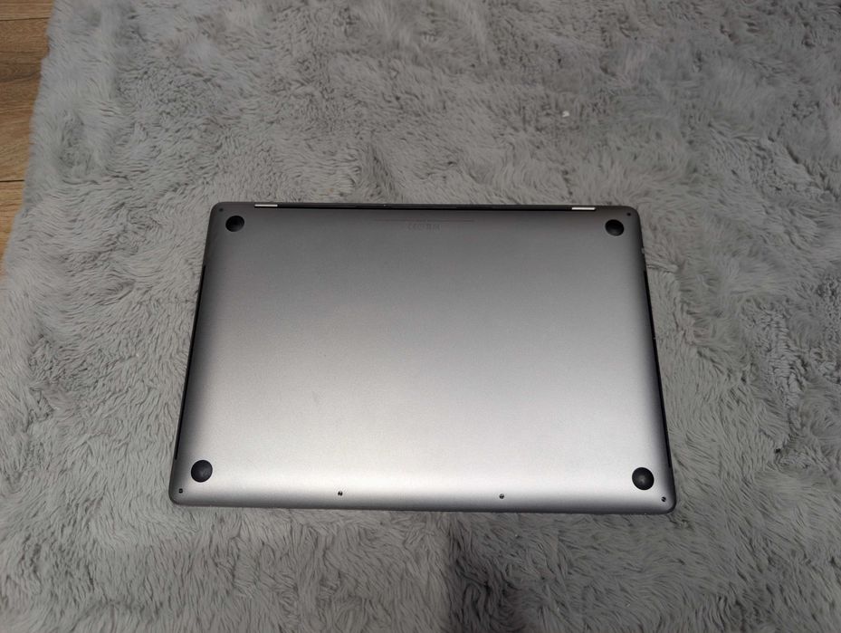 Macbook Pro 15 2016 i7 2,7Ghz 16RAM 1TB