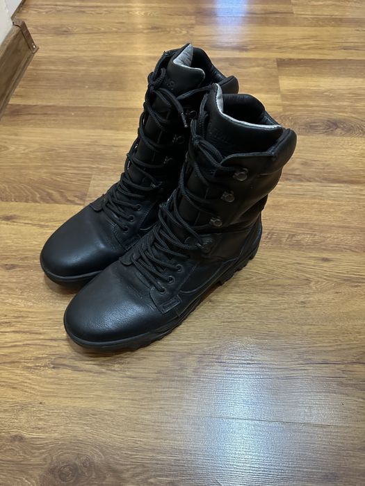 Полицейски кубинки 45 номер стария образец