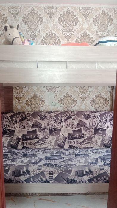 Двухярустная кровать