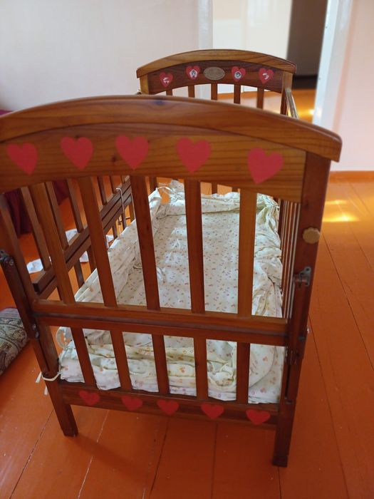 Продается детская кровать.