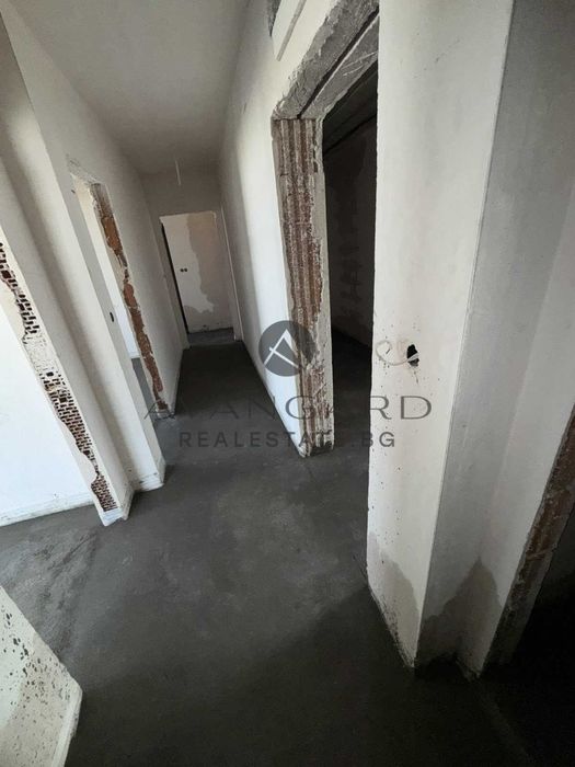 Продава се Тристаен апартамент в Пловдив, Кършияка - 113 кв.м за 805 €/кв.м - Снимка #12