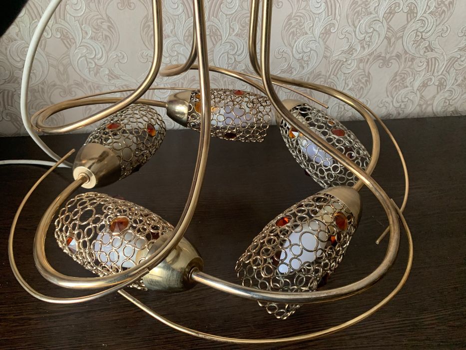 Люстра потолочная 5-ти рожковая