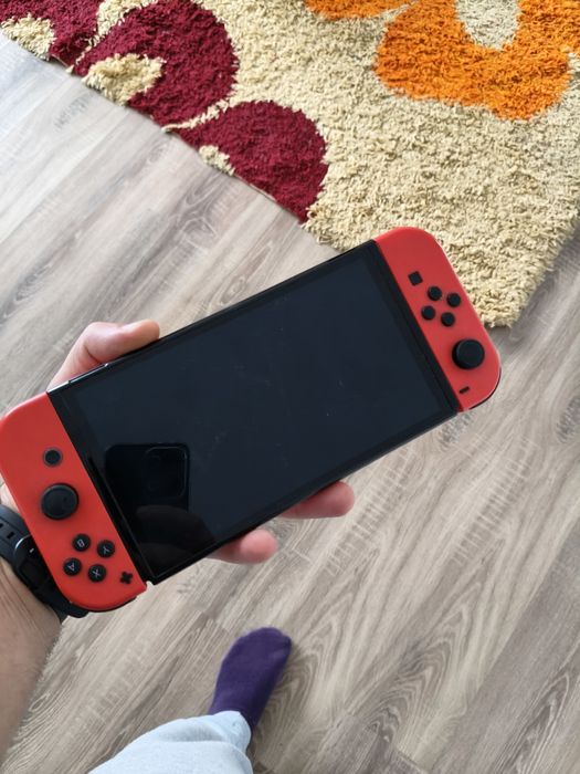 Vând Nintendo switch