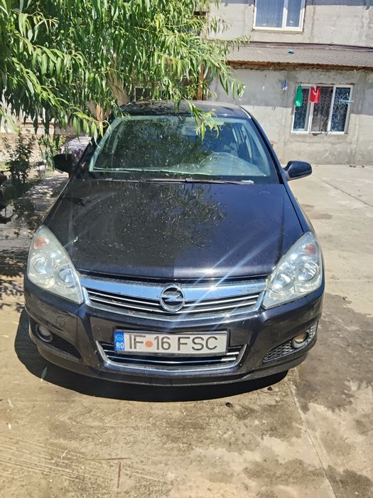 Opel Astra 16 bezina
