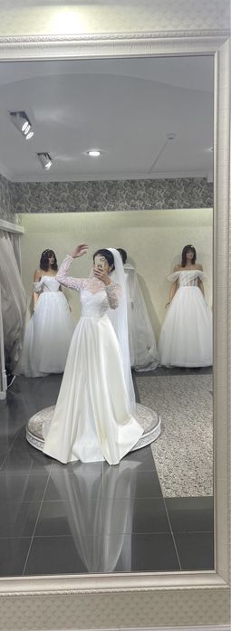 Свадебное платье