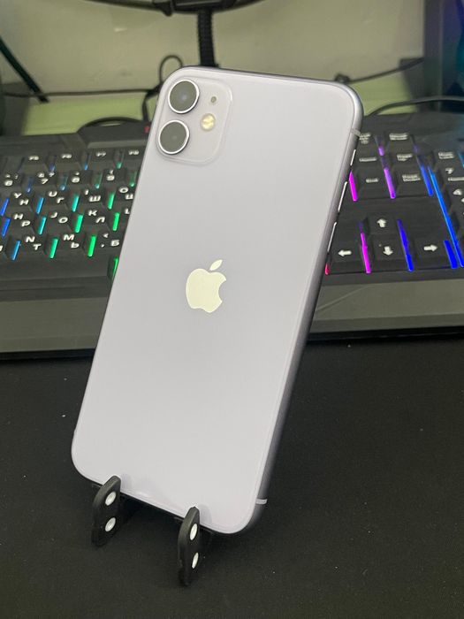 iPhone 11  128 гв