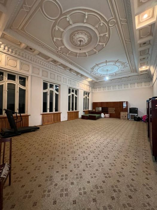 Урикзор 10 сот 9 хона Угловой