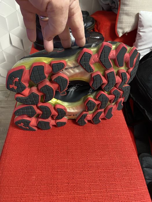 Adidasi de vanzare  model deosebit