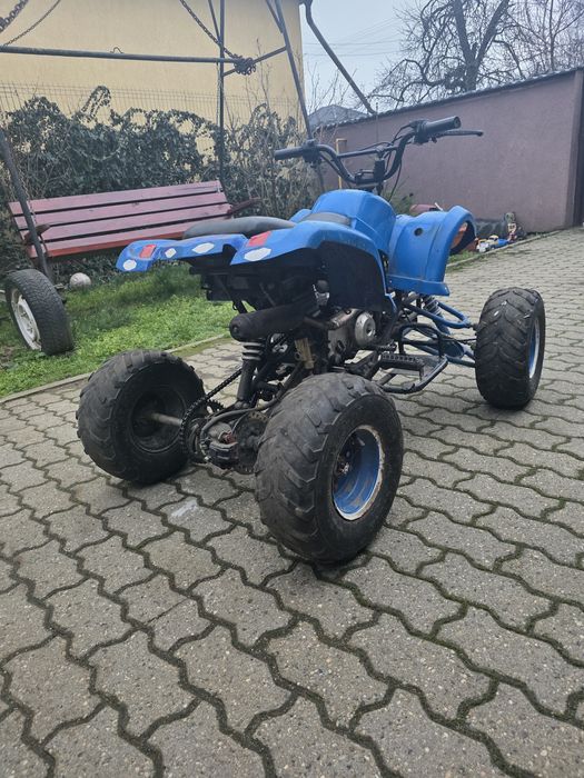 Vând atv 125 cm³