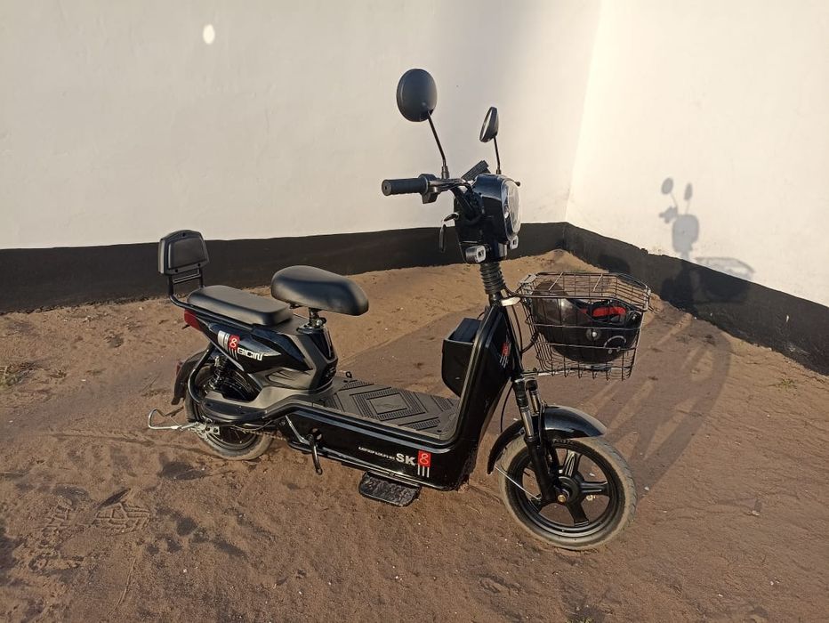 Продам новый ,100000