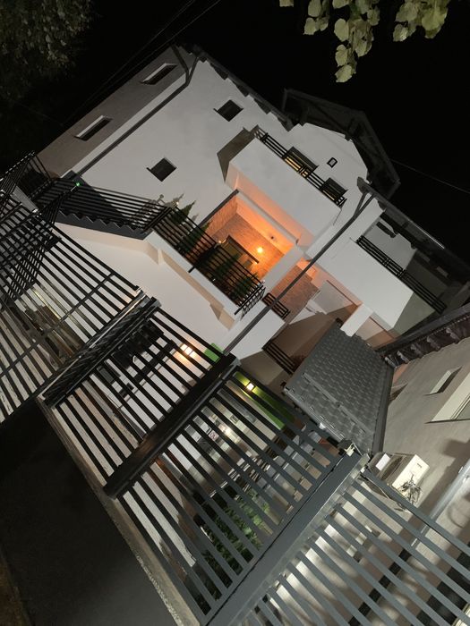 Cazare Pascani Pensiune 3 stele Crinul