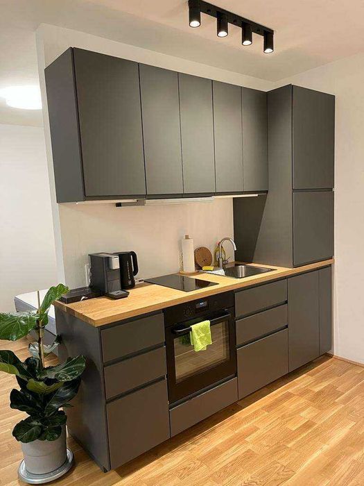 Дава се под наем Двустаен апартамент в София, Зона Б-5 - 65 кв.м за 484.5 € - Снимка #1