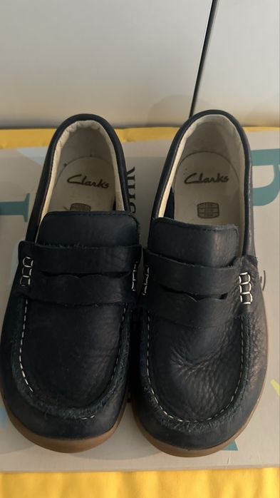 Обувки Clarks естествена кожа 29 номер