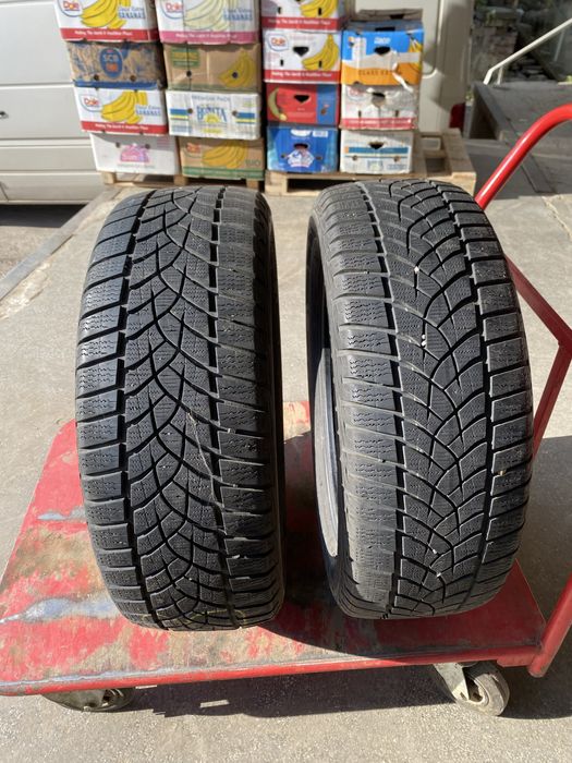 Зимни гуми Goodyear 235/55 R 18