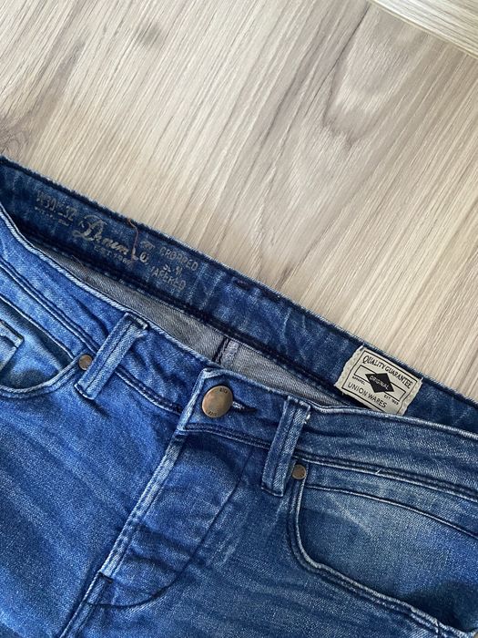 Blugi pull bear rupti