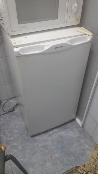 Холодильник маленький