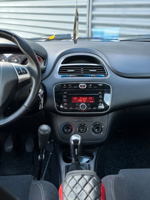 FIAT Grande Punto 2015 — imagine 4