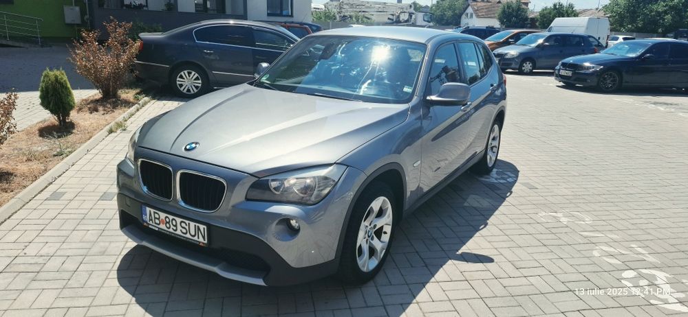 BMW X1 2012 — imagine 2