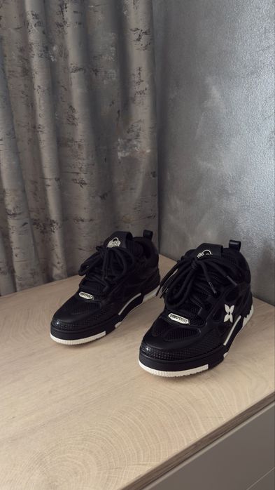 louis vuitton skate black