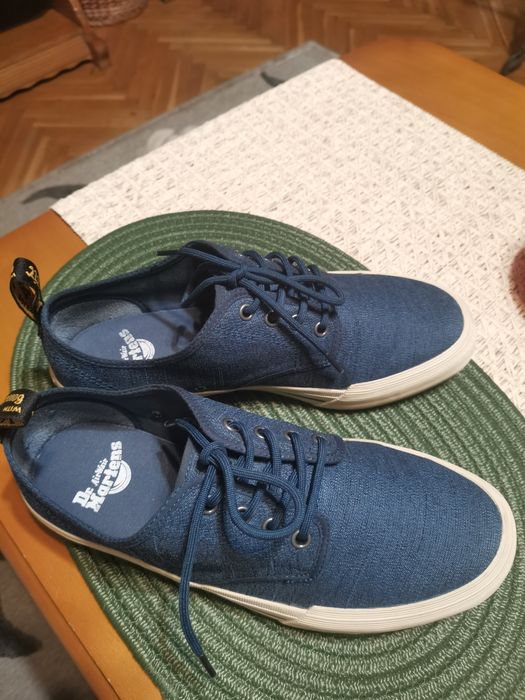 Нови Dr. Martens