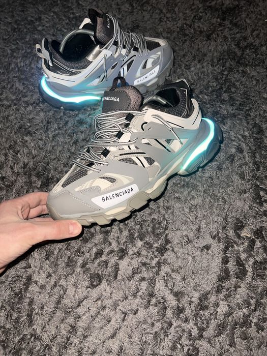 Balenciaga track 1 Led