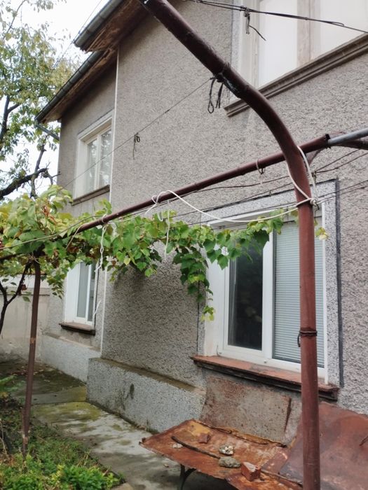 Къща с. Червена вода