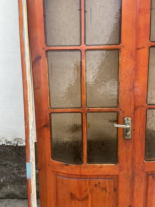 Есік рамкасыменн