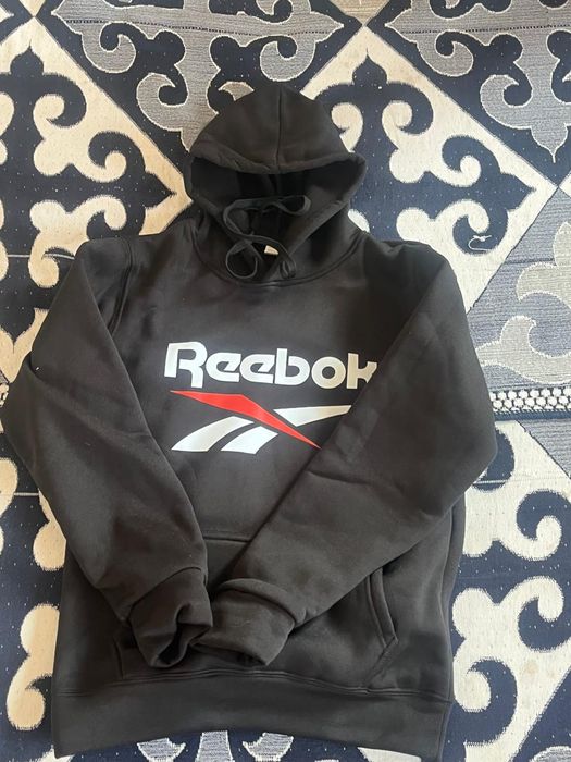 Reebok толстовка