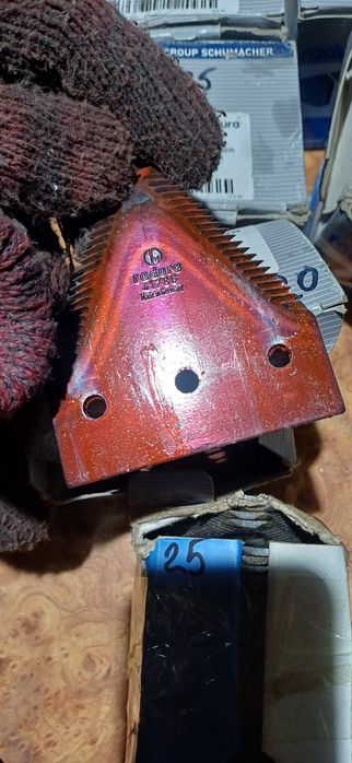 Сегмент комбайна claas (класс)