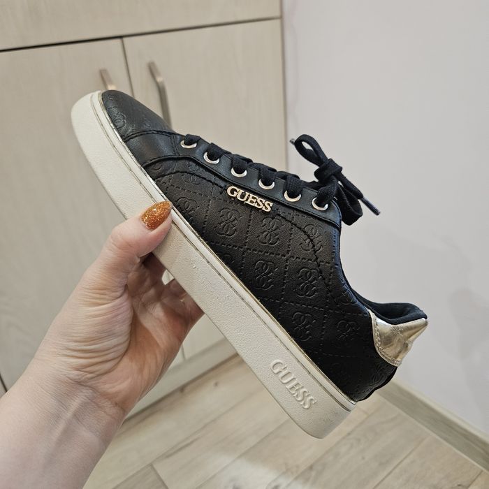 Кеды женские Guess