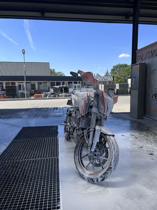 KTM duke 125cc 2011