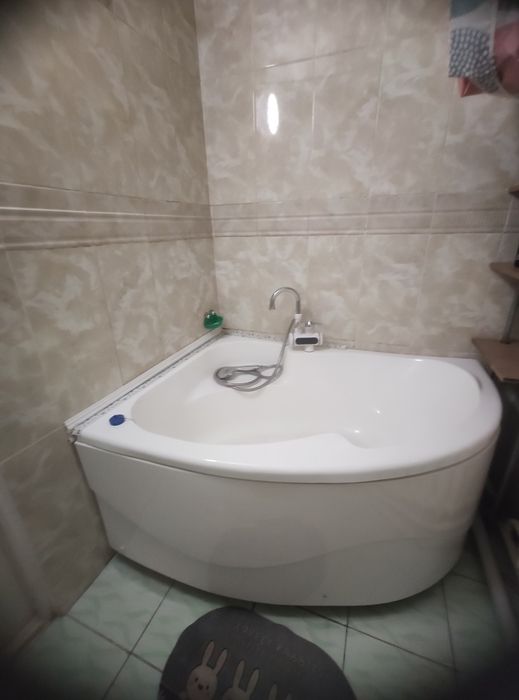 Угловая ванна, 1,00* 1,30