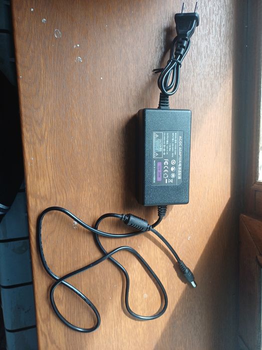DC-IN адаптер 12V ≡ 3A