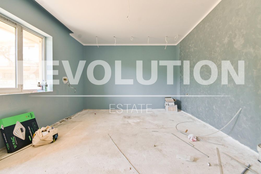 Дава се под наем Четиристаен апартамент в София, Редута - 100 кв.м за 800 € - Снимка #1